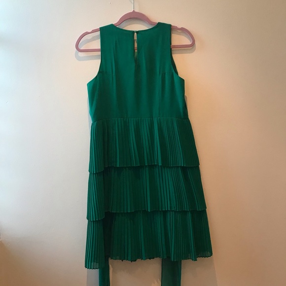 (Sold) ZARA emerald green dress - Picture 3 of 6